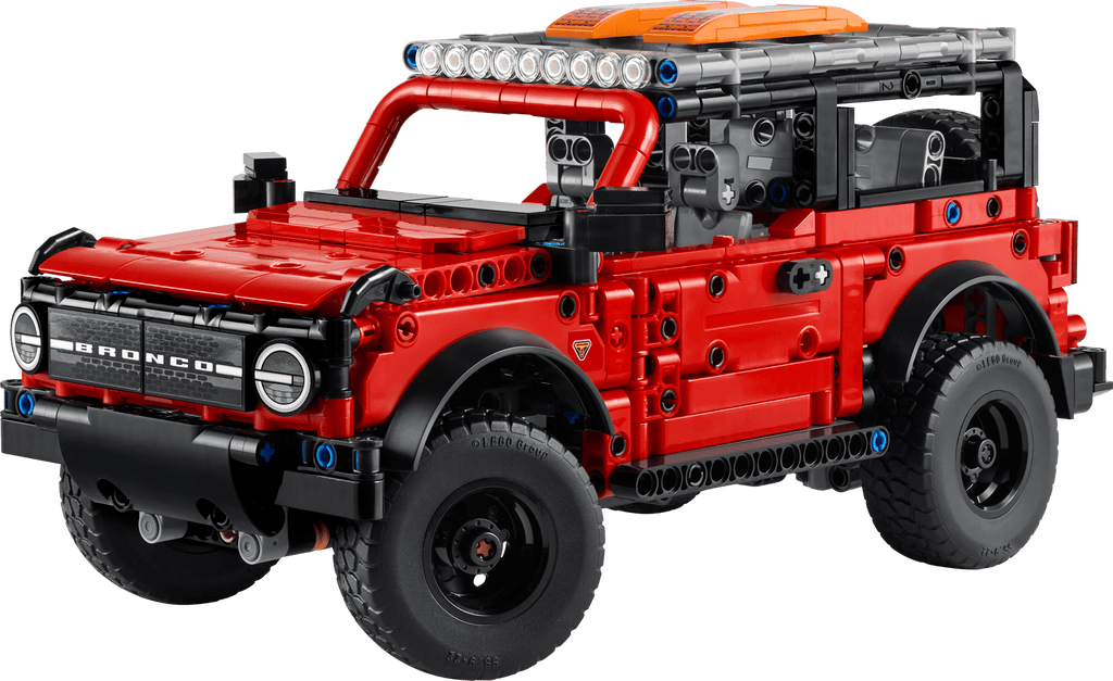 LEGO Technic Ford Bronco SUV 42213 vista frontale