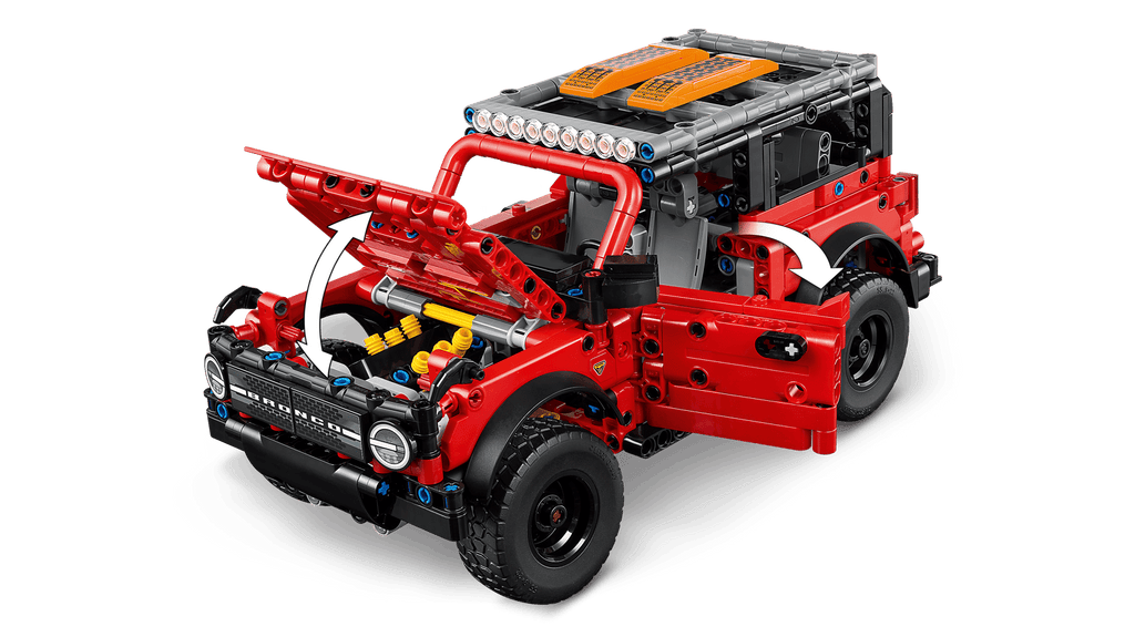 LEGO Technic SUV off-road Ford Bronco su terreno